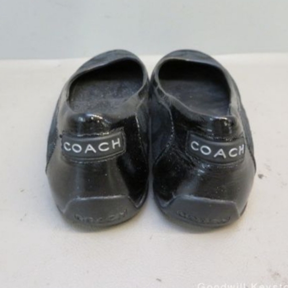 The Ones Everyone Wants!! COACH Black Ballet Flats - Picture 6 of 9